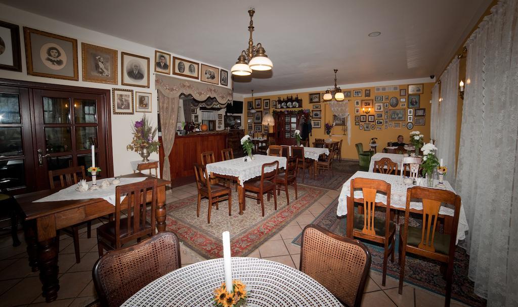 Motel Klara Sobotka  Extérieur photo