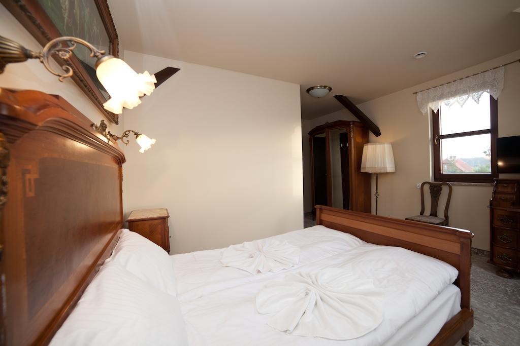 Motel Klara Sobotka  Chambre photo